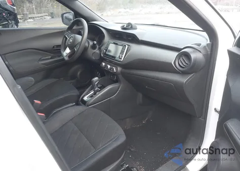 2018 Nissan Kicks S из США, поврежденный, VIN 3N1CP5CU9JL528275